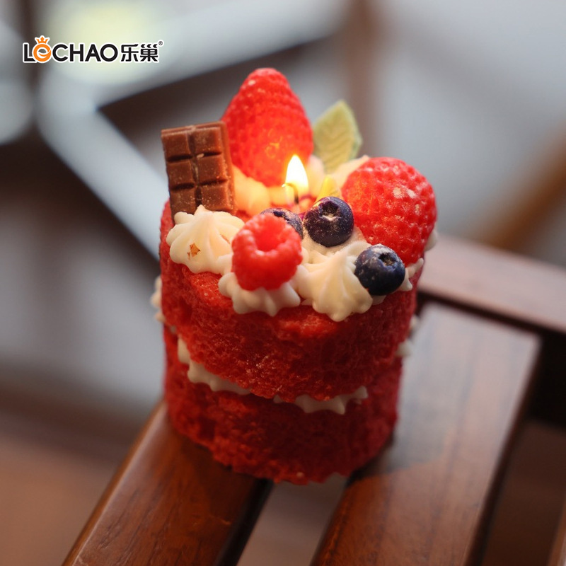Bougie Parfumée À Deux Couches Pour Gâteau Aux Fraises